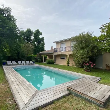 Duplex House With Private Pool Near The Sea *